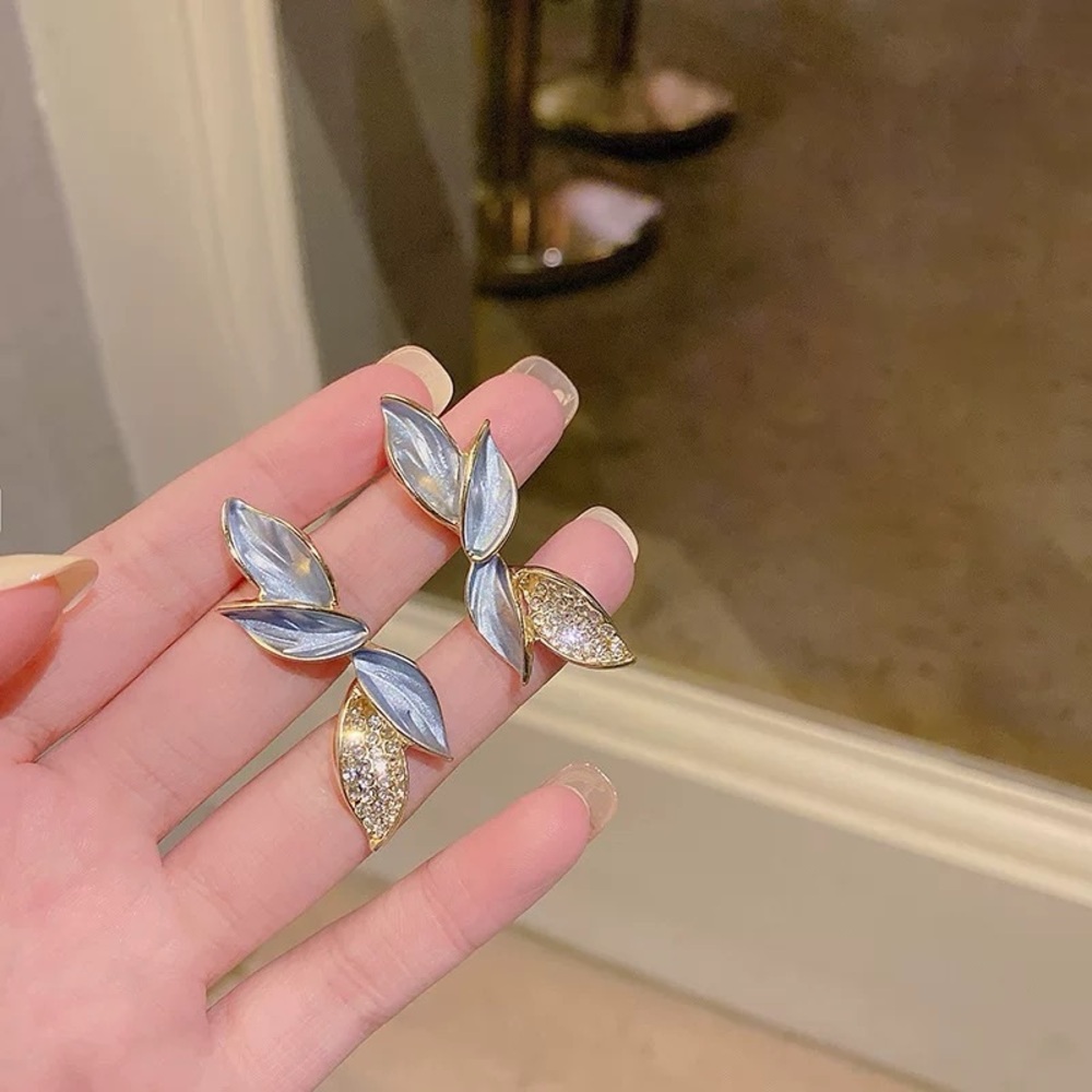 4/$15 Elegant Blue and Gold Rhinestones Leaf Earrings